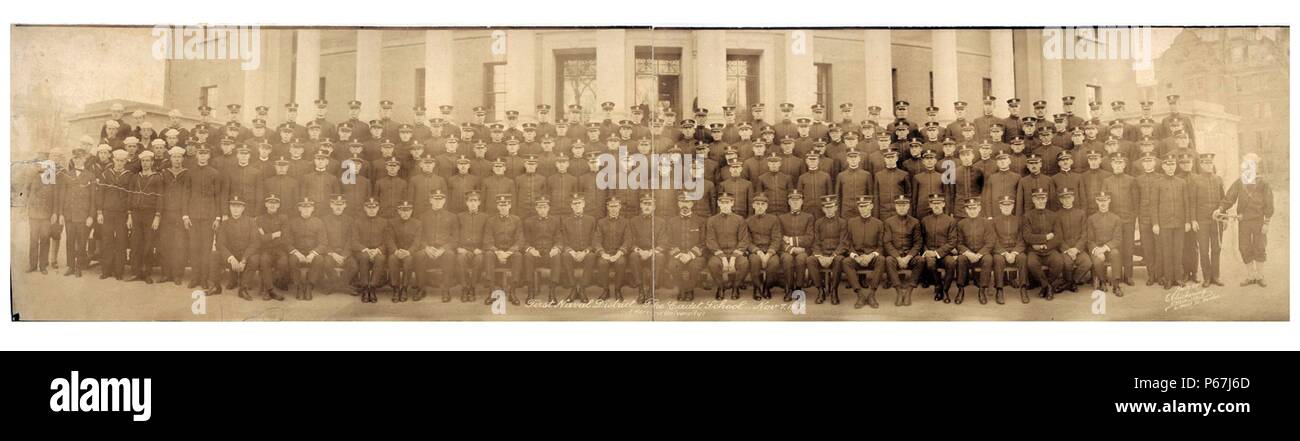 First Naval District;   The Cadet School;   Nov. 7;   1917 (Harvard University) USA Stock Photo
