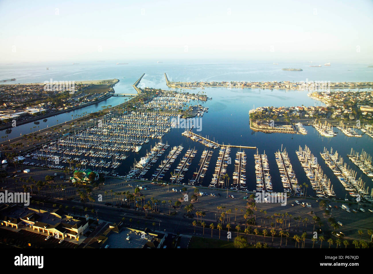 Seal beach hi-res stock photography and images - Alamy
