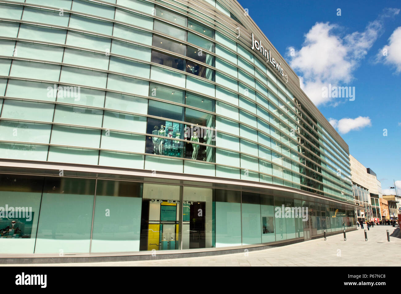 Liverpool One Shopping Centre, Liverpool, UK Stock Photo - Alamy