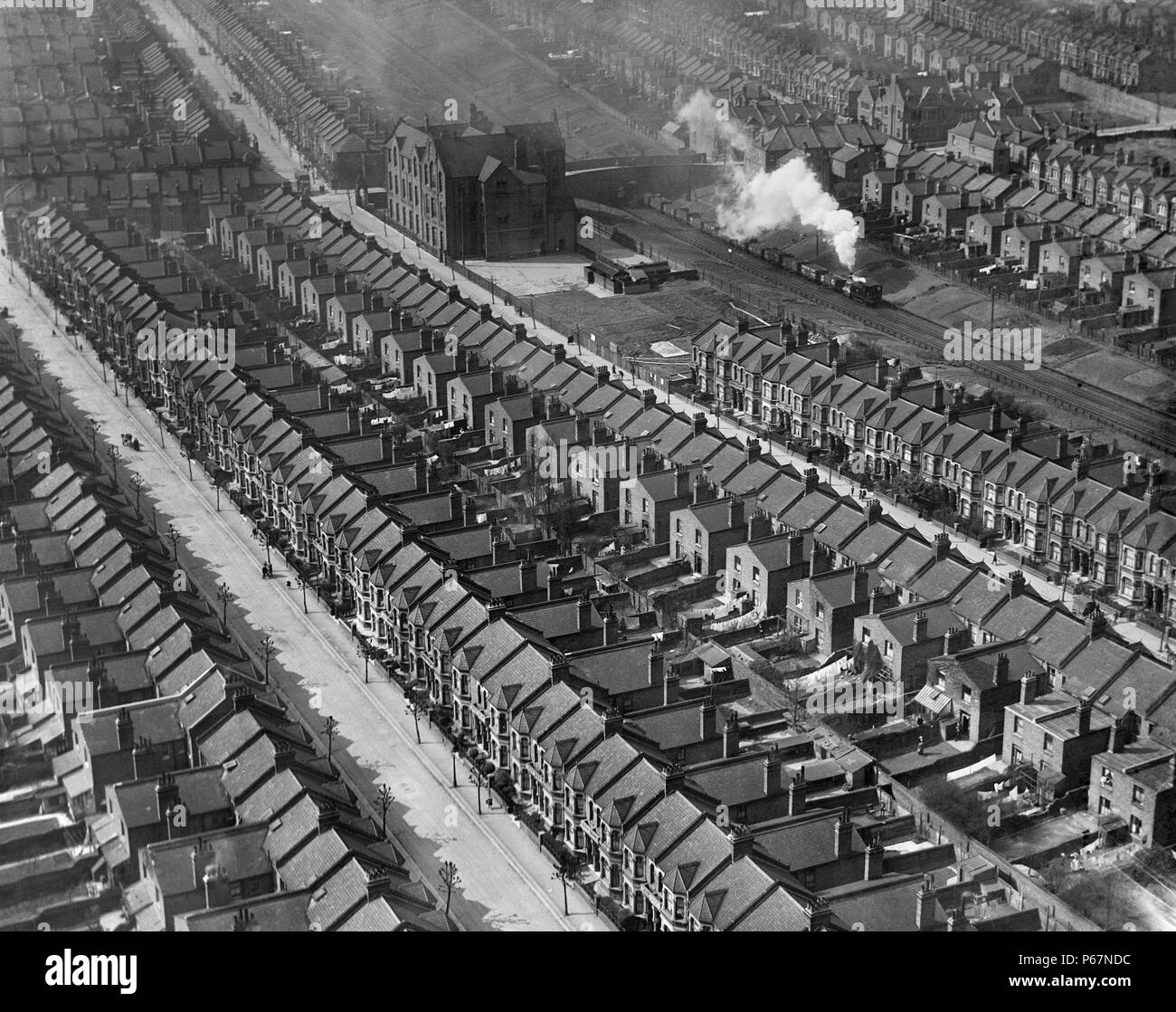 Scenic shot of Kensal Green, London. After the First World War, houses were built indentically to reduce cost, space and building time. It benefited the growing population and the British economy. Dated around March 1921. Stock Photo