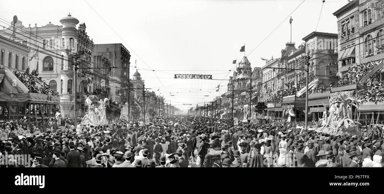 Photograph of Mardi Gras celebrations in New Orleans. Mardi Gras is French for 'Fat Tuesday,' reflecting the practice of the last night of eating richer, fatty foods before the ritual fasting of the Lenten season. Dated 1907 Stock Photo