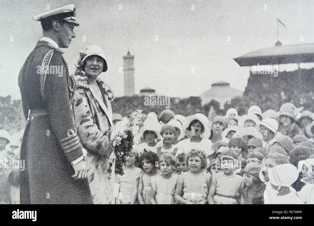Queen Elizabeth with her husband King George VI of Great Britain visit Australia Stock Photo