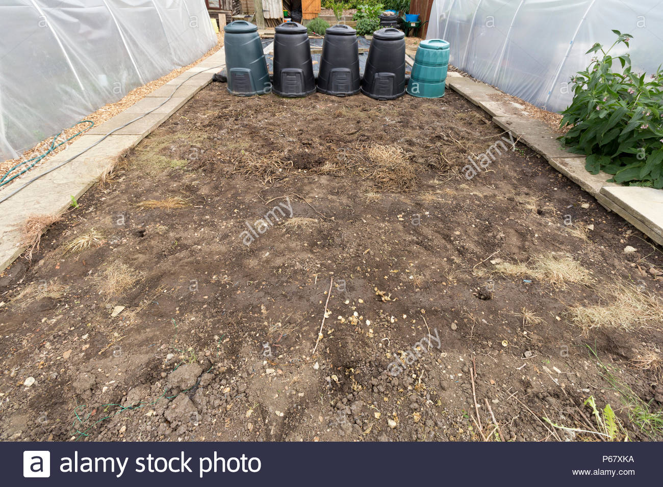 Compost Bins Stock Photos & Compost Bins Stock Images Alamy