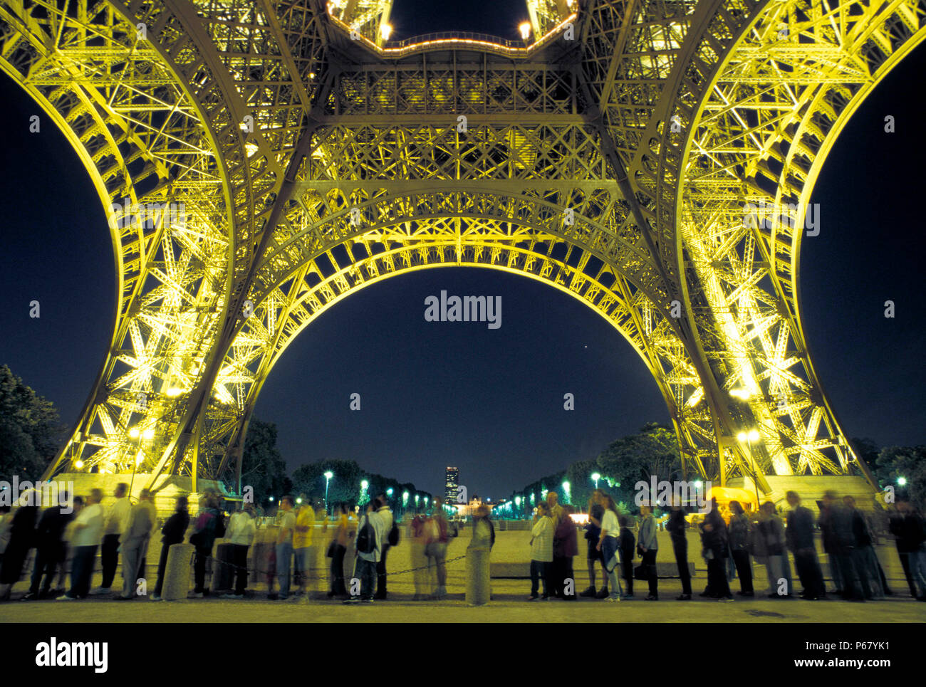 Paris, Eiffel Tower at night Stock Photo Alamy