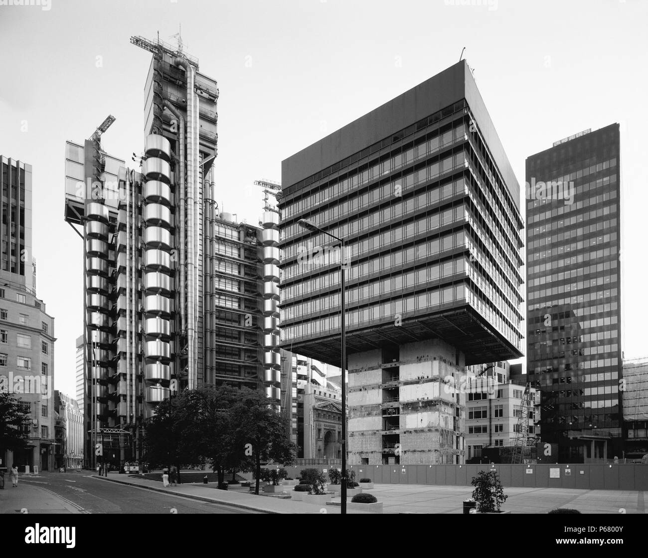 Leadenhall Building, Central London, UK (B&W Stock Photo Alamy