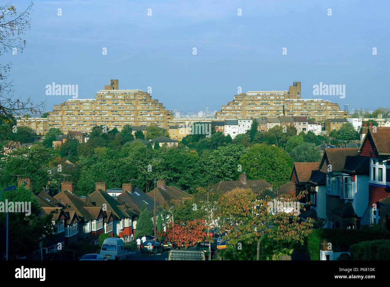 dawson-heights-council-houses-east-dulwich-borough-of-southwark