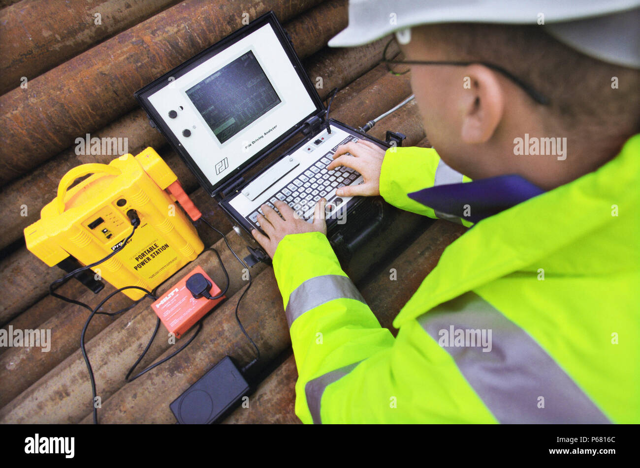 Power analyser engineer hires stock photography and images Alamy