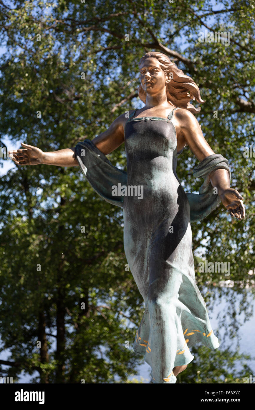 World peace statue hires stock photography and images Alamy