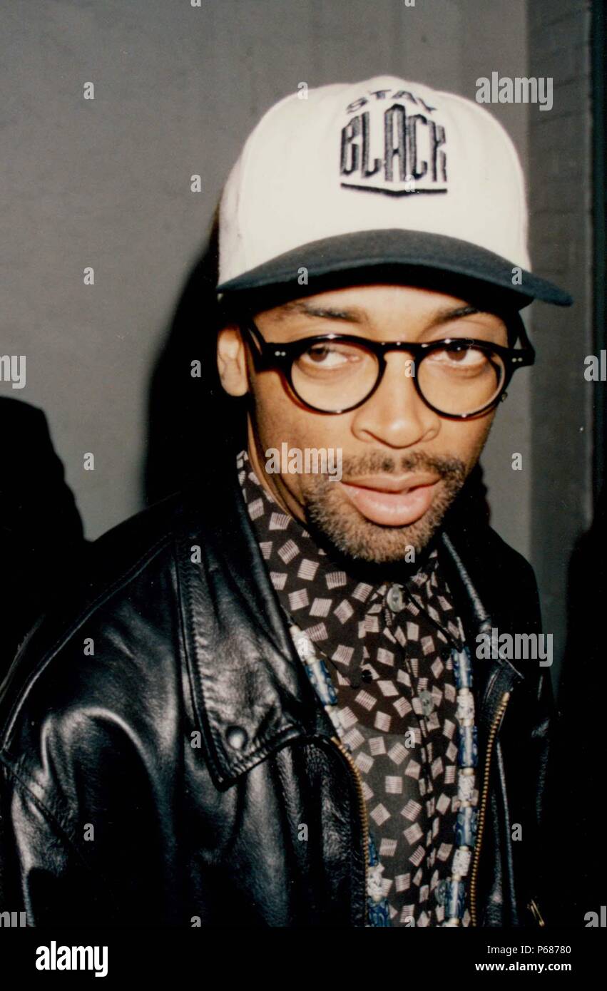 Spike Lee 1992 Photo By John Barrett-PHOTOlink.net / MediaPunch Stock ...