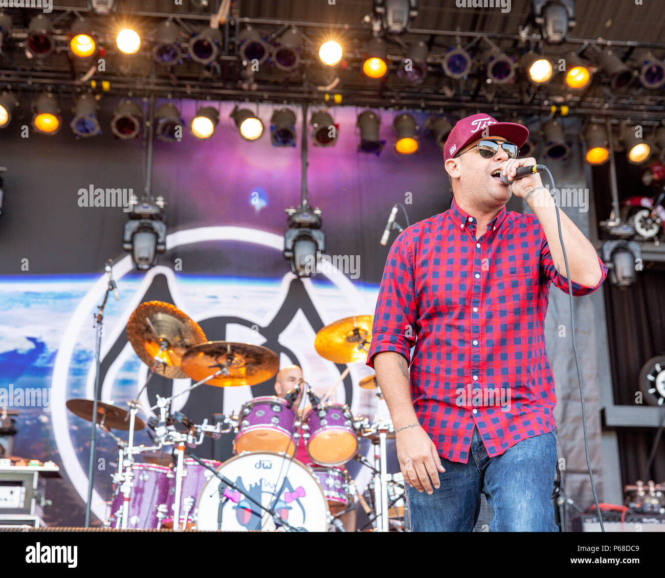 Mike cosgrove hi-res stock photography and images - Alamy