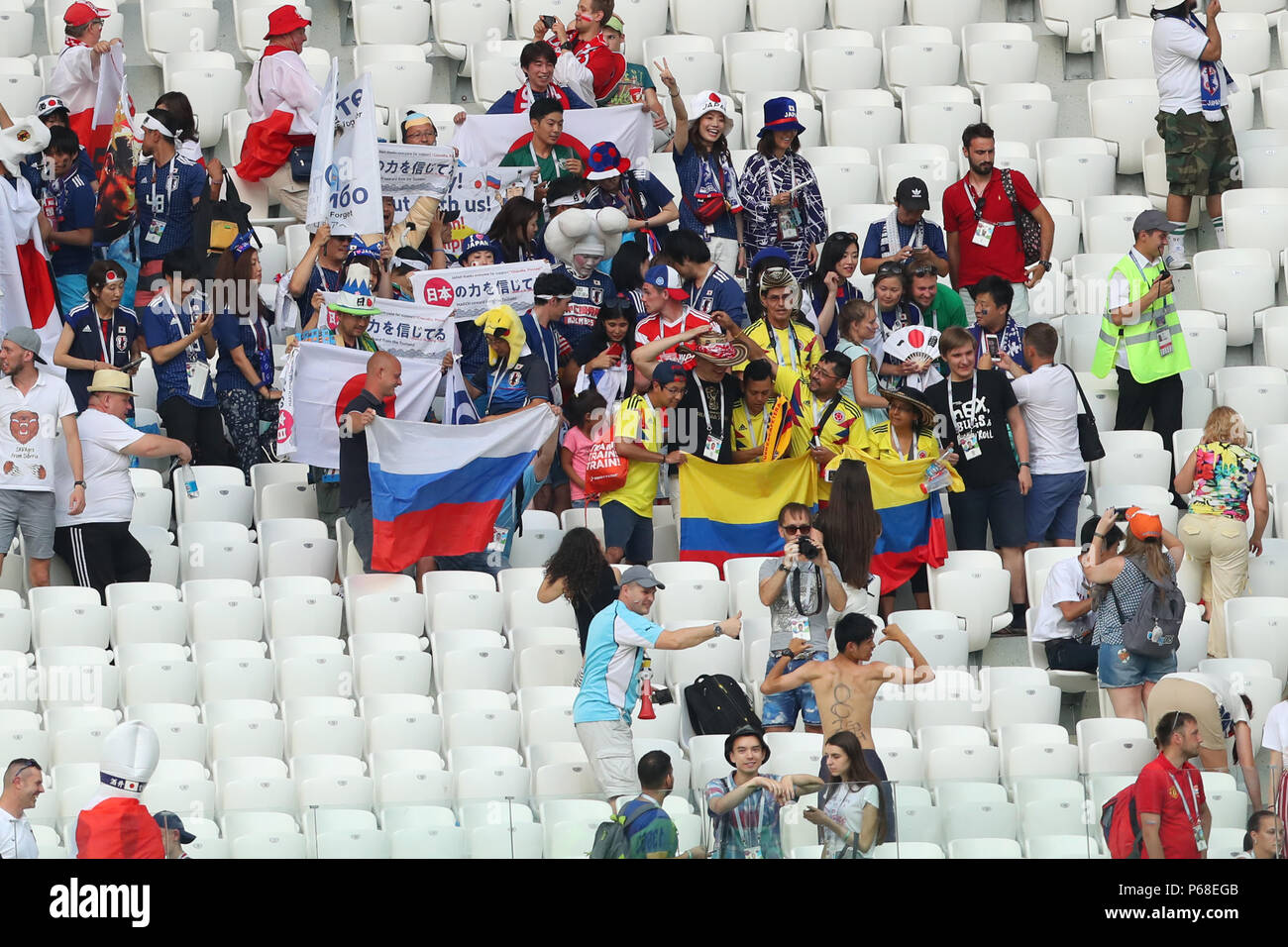 Poland Colombia High Resolution Stock Photography And Images Alamy