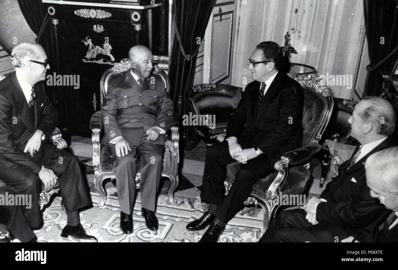 Francisco Franco Bahamonde (1892 – 1975) dictator of Spain from 1939 to his death in 1975; with US Secretary of State Henry Kissinger 1973 Stock Photo