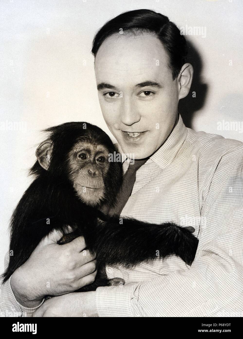 Desmond Morris High Resolution Stock Photography And Images Alamy