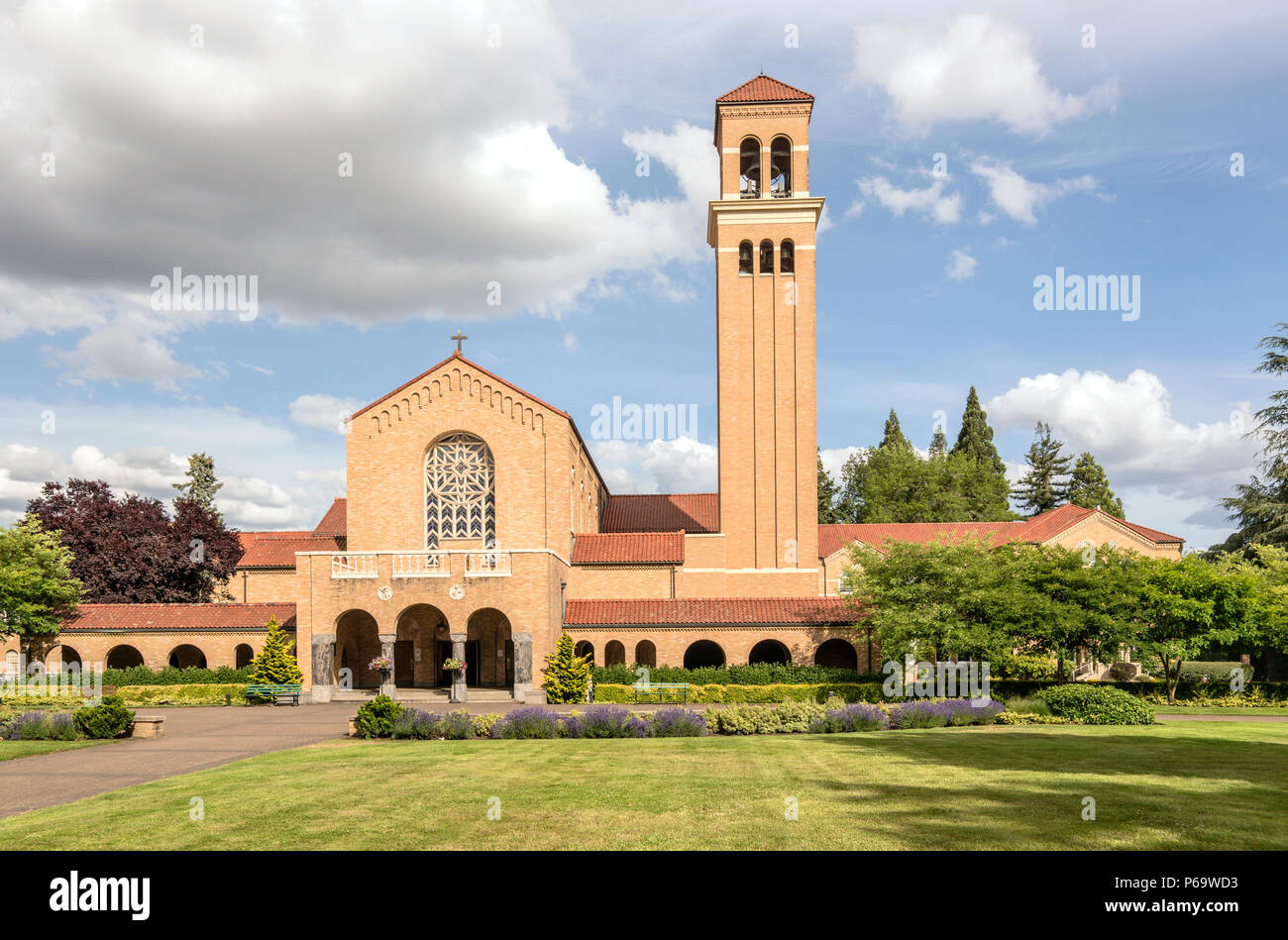 Mt Angel Abbey St. Benedict monastery, Oregon Stock Photo Alamy