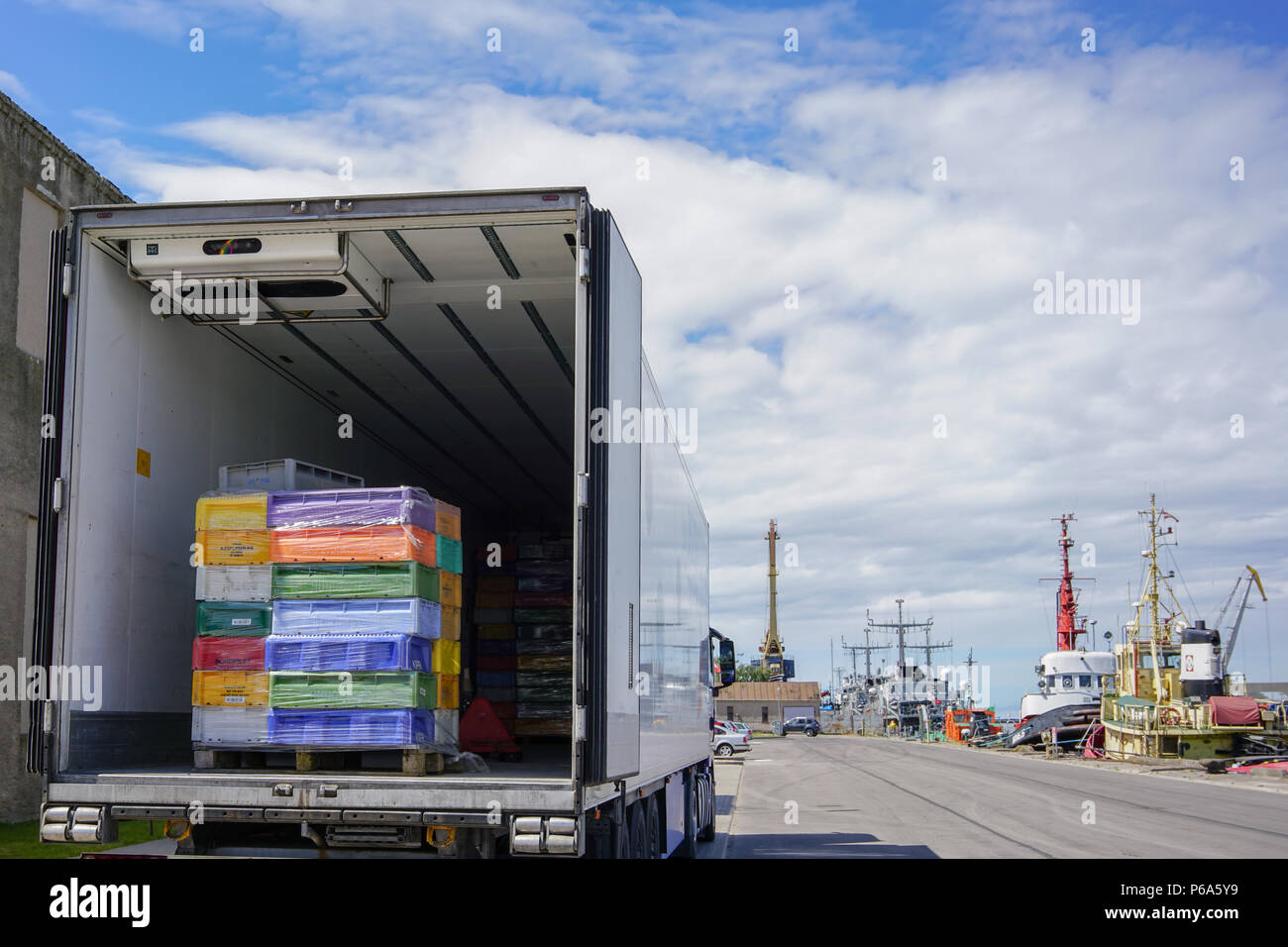 Fish Truck High Resolution Stock Photography and Images Alamy