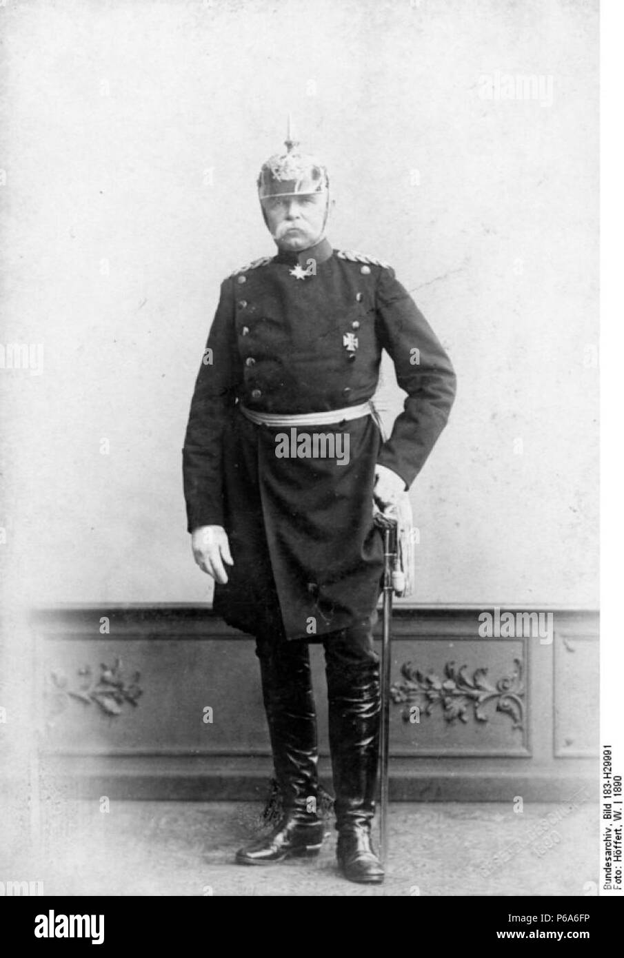 1890-01 Wilhelm Höffert Leo von Caprivi Bundesarchiv Bild 183-h29991 801x0 0 3. Stock Photo