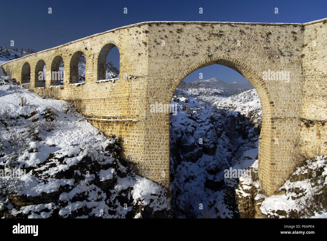 Acueducto de Incekaya.Cañon de Tokatli.Safranbolu .Anatolia central.Turquia. Stock Photo