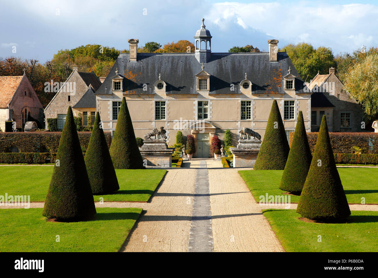 France, Normandie, Calvados (14), Bessin, Saint Gabriel Brecy, castle and garden Stock Photo