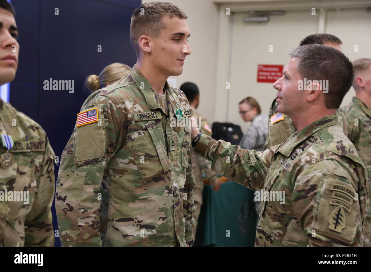 St special. медаль 1 st special forces group (airborne) de oppresso liber with honor. U. St special. 65th airborne special forces brigade.