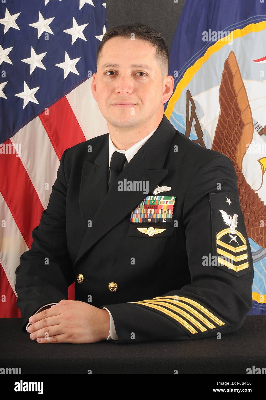 Official photo of Senior Chief Petty Officer Tony Gonzales. (U.S. Navy ...