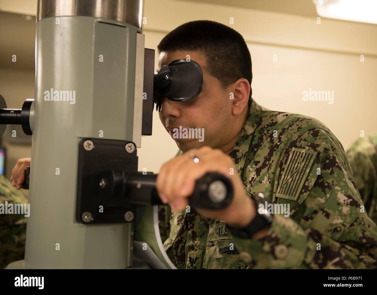 BANGOR, Wash. (June 21, 2018) Electronics Technician (Navigation) 2nd