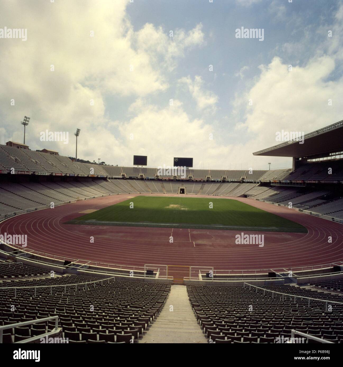 Olympic track and field 1992 hi-res stock photography and images - Alamy