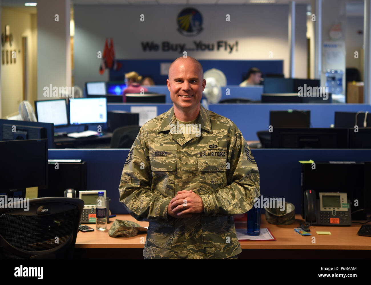 48 cons hi-res stock photography and images - Alamy