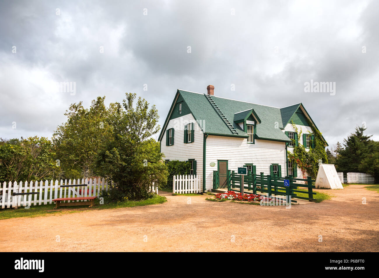 prince-edward-island-canada-11-sept-2017-this-house-is-the-setting