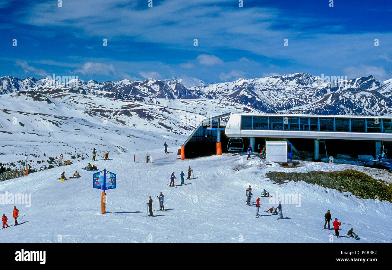 Andorra, Pyrenees, Pas de la Case and Grau Roig ski resorts Stock Photo -  Alamy