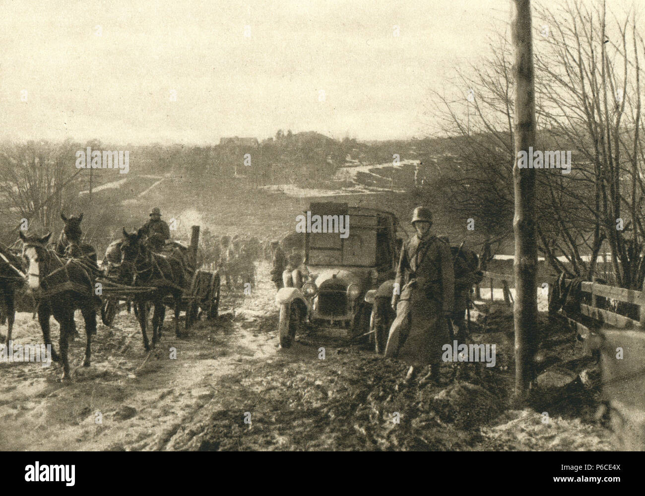 German soldiers, fighting column, eastern front, ww1, wwi, world war one Stock Photo