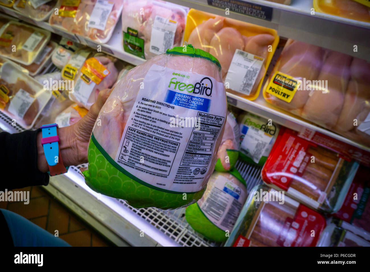 Chicken in a supermarket hires stock photography and images Alamy