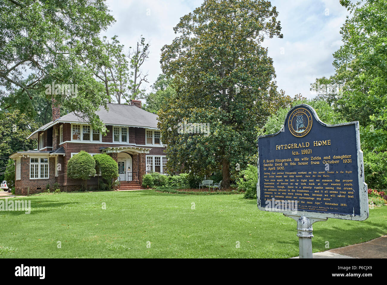 F. Scott Fitzgerald's Montgomery Alabama home, a tourist attraction with artwork in the house by Zelda Fitzgerald and other historical items. Stock Photo