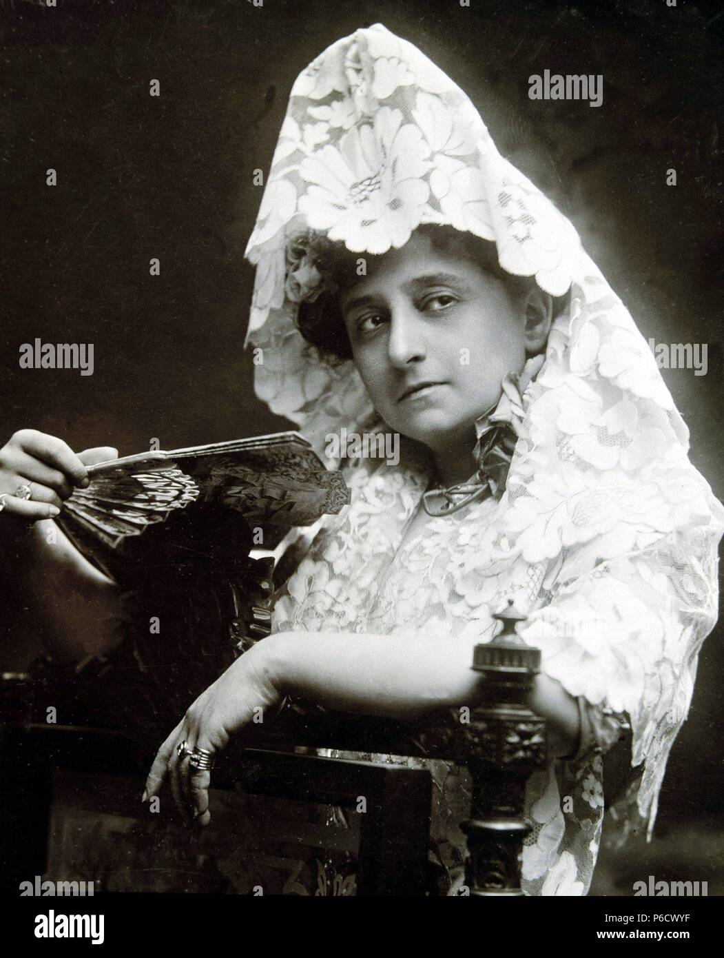GUERRERO , MARIA. ACTRIZ DE TEATRO ESPAÑOLA. MADRID 1867 - 1928. FOTO PROMOCIONAL. Stock Photo