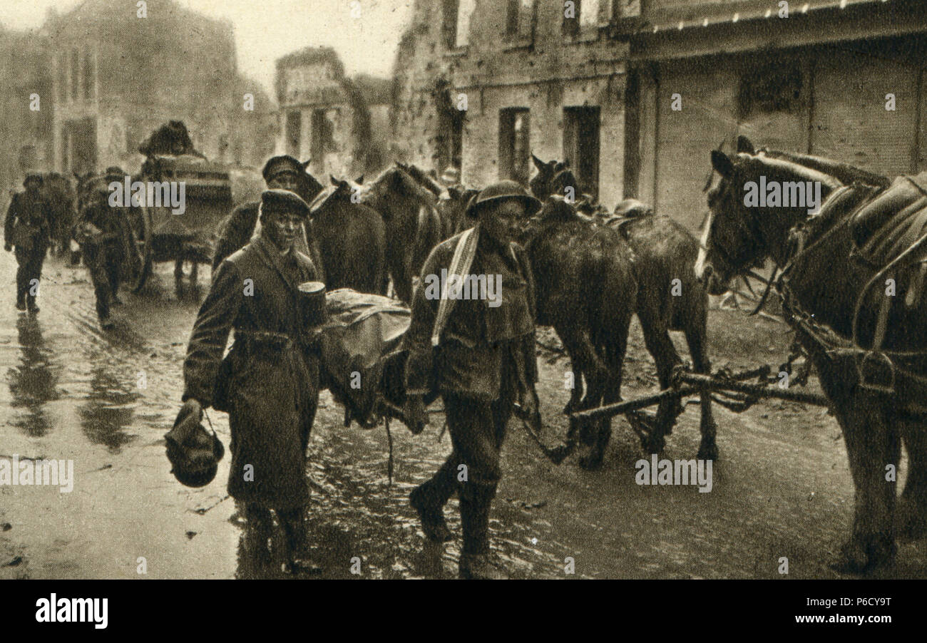 ambulance, world war i, British prisoners, saint-quentin, ww1, wwi, world war one Stock Photo