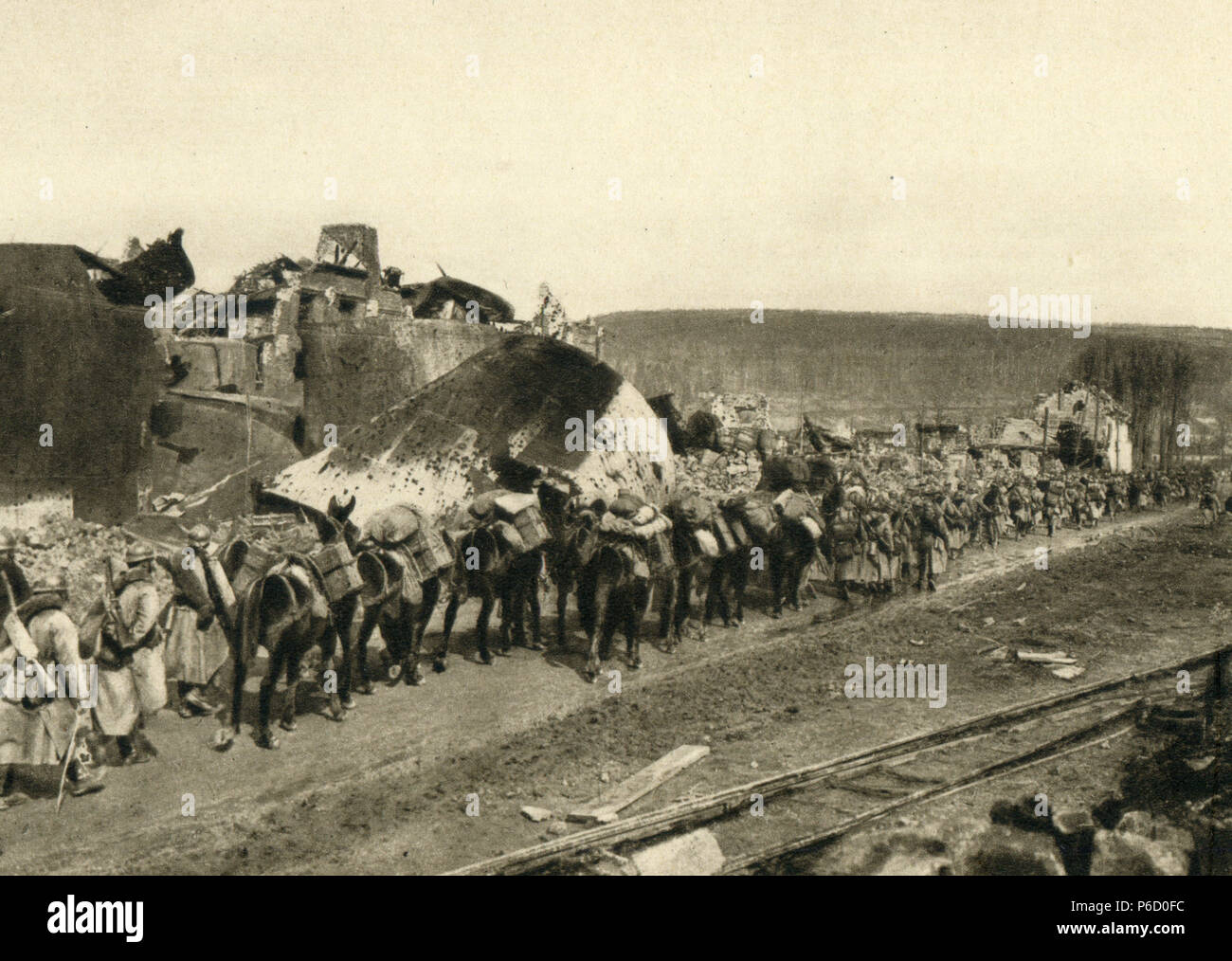infantry, French soldiers, vormarsch, ww1, wwi, world war one Stock Photo
