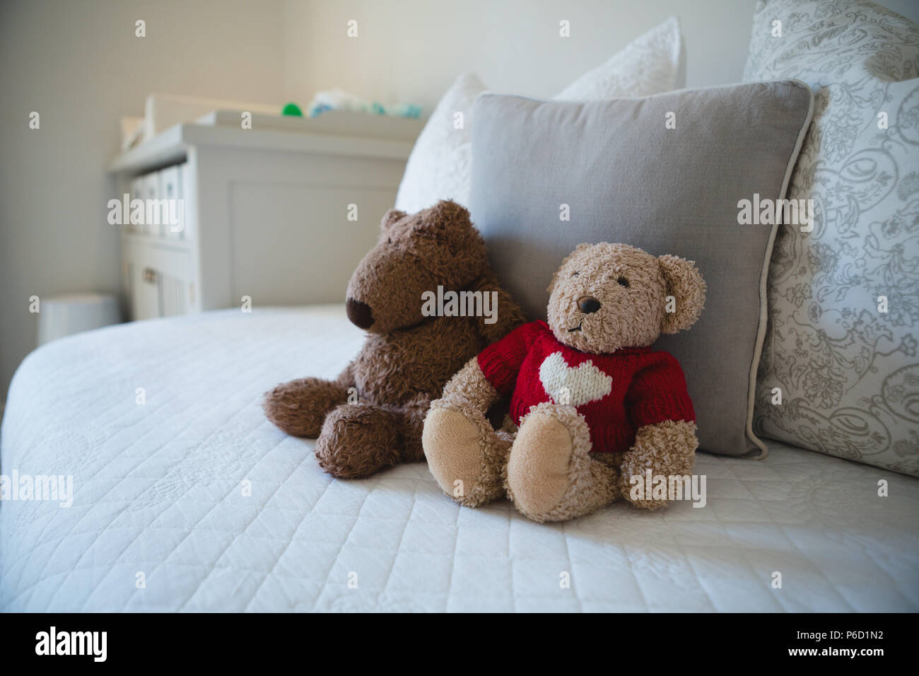 Soft toys hi-res stock photography and images - Alamy