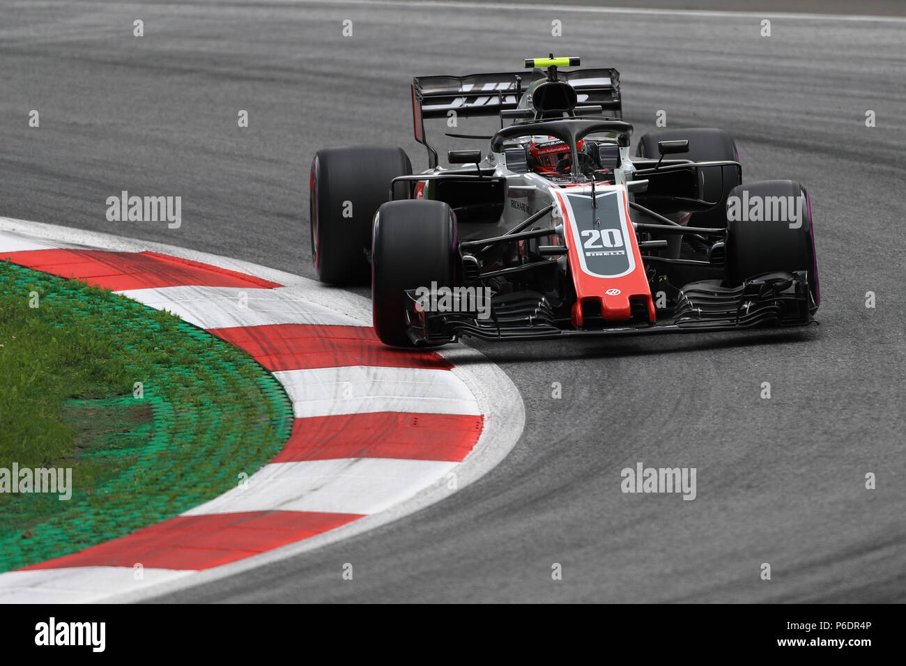 f1 austria practice live