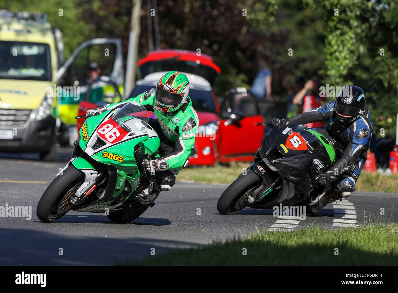 Enniskillen, County Fermanagh, Northern Ireland. 29th June, 2018. Irish Road Race Motorcycle Championships; Derek McGee(86) qualifies in pole for the SuperBike race, whilst Thomas Maxwell(5) qualifies in 3rd Credit: Action Plus Sports/Alamy Live News Stock Photo