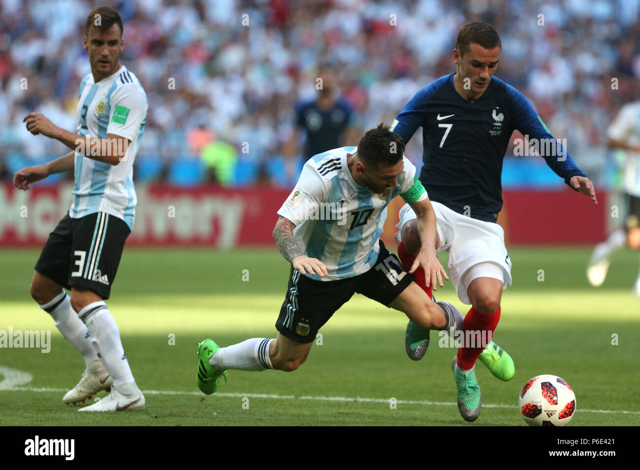 Kazan Russia 30th June 2018 Football World Cup France Vs Argentina At The Kazan Arena Lionel Messi C Of Argentina And Antoine Griezmann R Of France Vie For The Ball Credit Cezaro