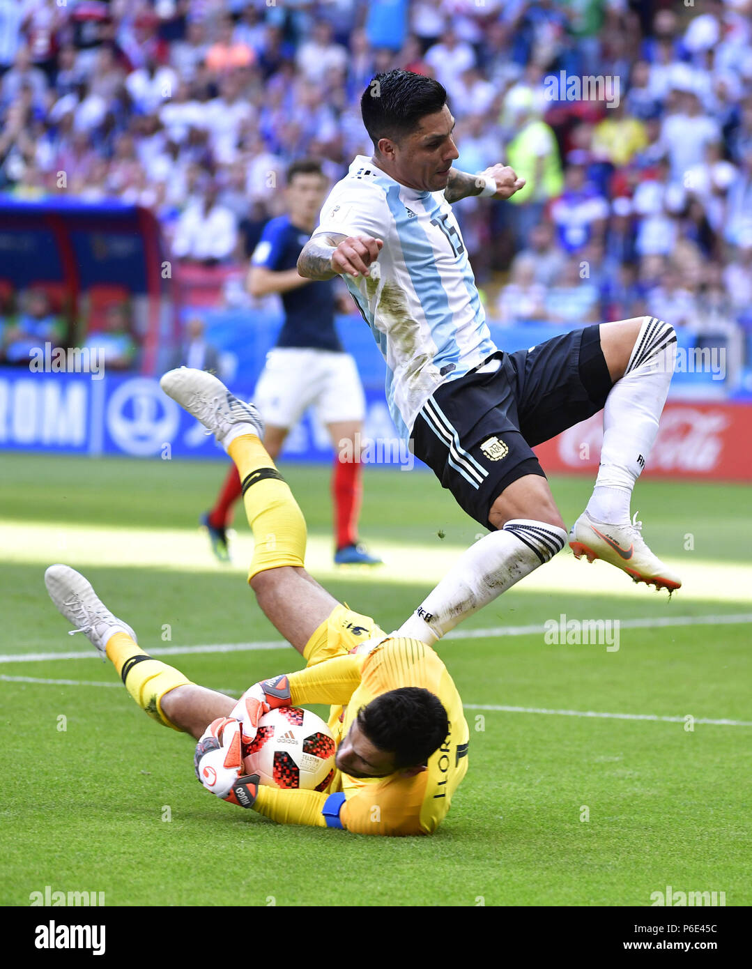 (180630) -- KAZAN, June 30, 2018 (Xinhua) -- Enzo Perez (top) of Argentina vies with goalkeeper Hugo Lloris of France during the 2018 FIFA World Cup round of 16 match between France and Argentina in Kazan, Russia, on June 30, 2018. (Xinhua/Chen Yichen) Stock Photo