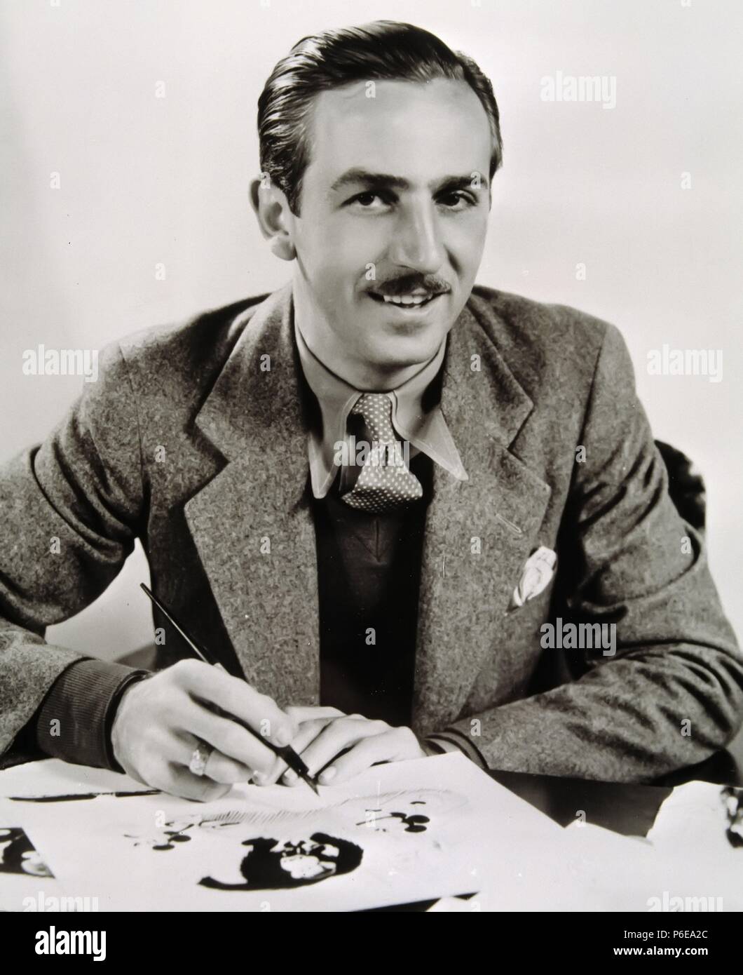 WALT DISNEY. PRODUCTOR Y DIRECTOR DE CINE ESTADOUNIDENSE. 1901 - 1966. EN EL AÑO 1927 CREO A SU PRIMER PERSONAJE FAMOSO , MICKEY. Stock Photo