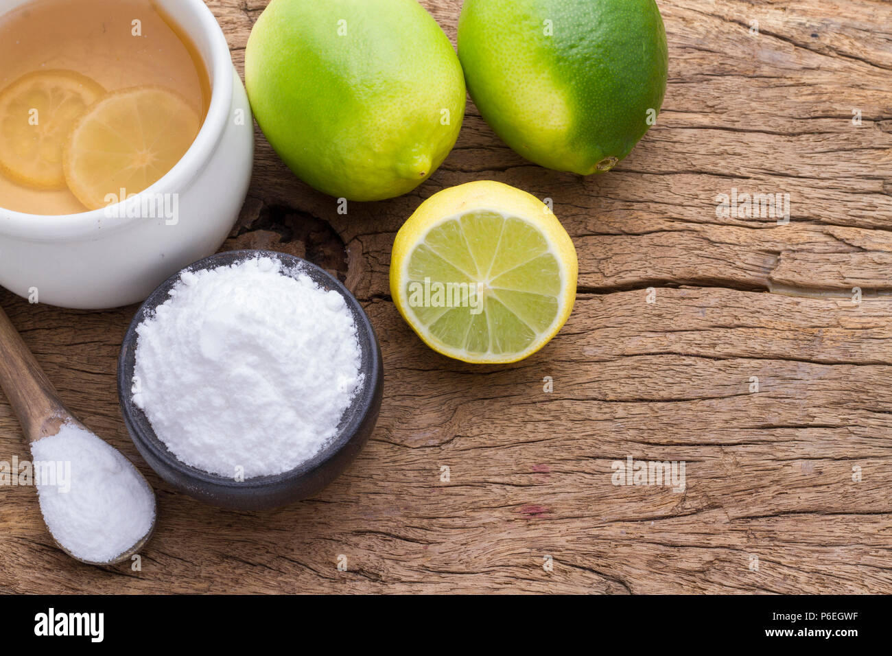 Baking soda mix hires stock photography and images Alamy