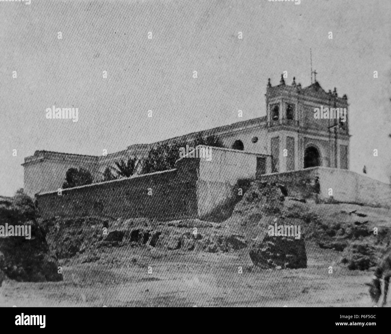 Español: Iglesia de 'El Calvario' de la Ciudad de Guatemala a principios del  siglo XX. 1900 40 ElCalvarioGuatemala1910 Stock Photo - Alamy