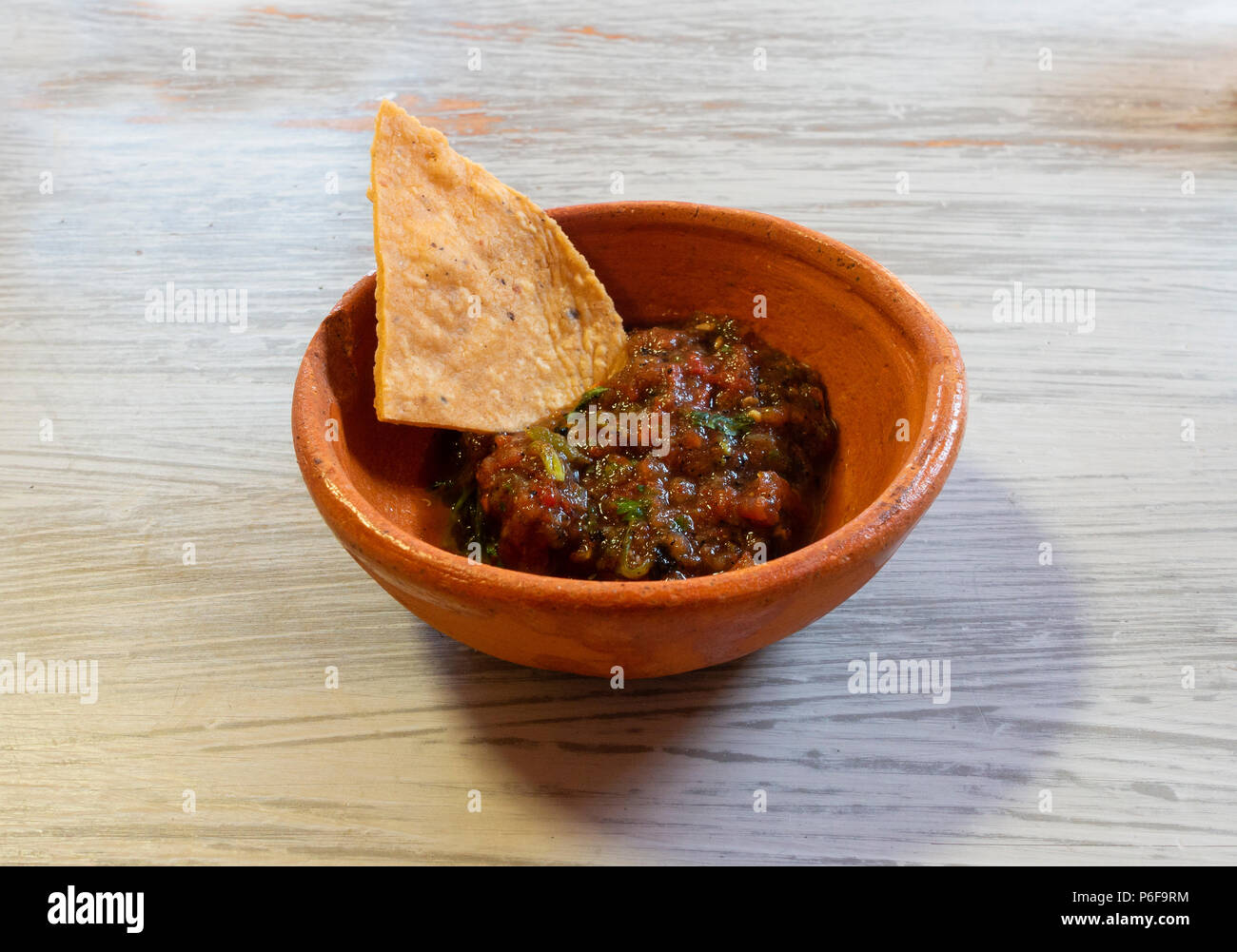 Spicy dip and chips Stock Photo Alamy