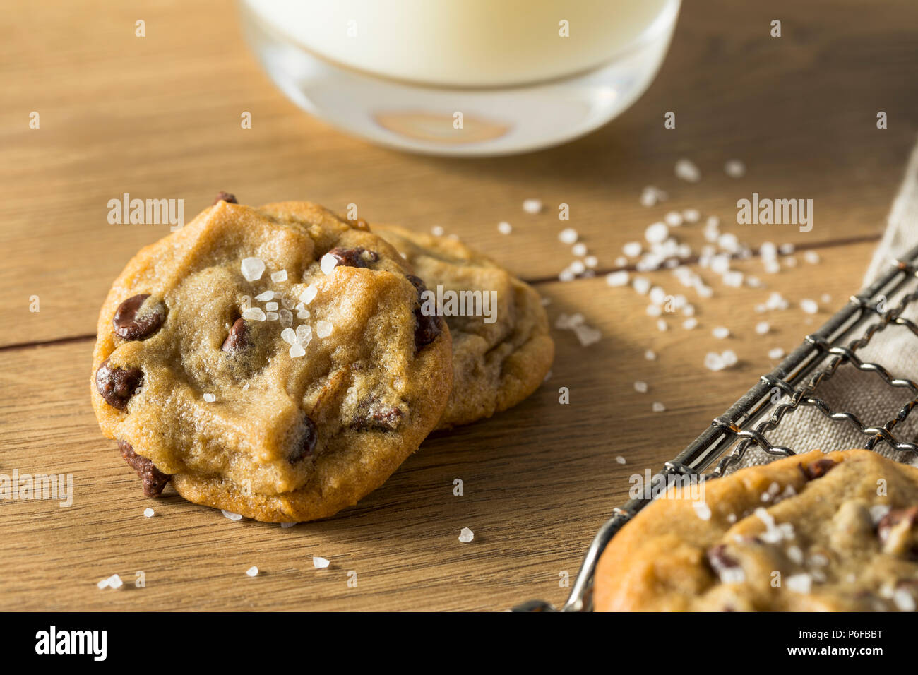 Homemade Sea Salt Chocolate Chip Cookies Ready to Eat Stock Photo Alamy