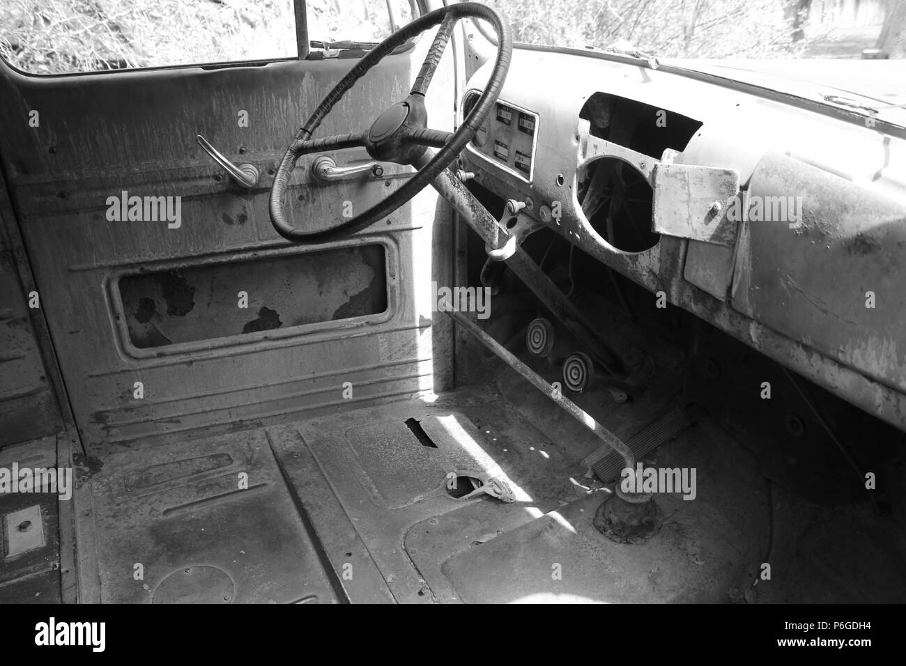 Abandoned car park utah hi-res stock photography and images - Alamy