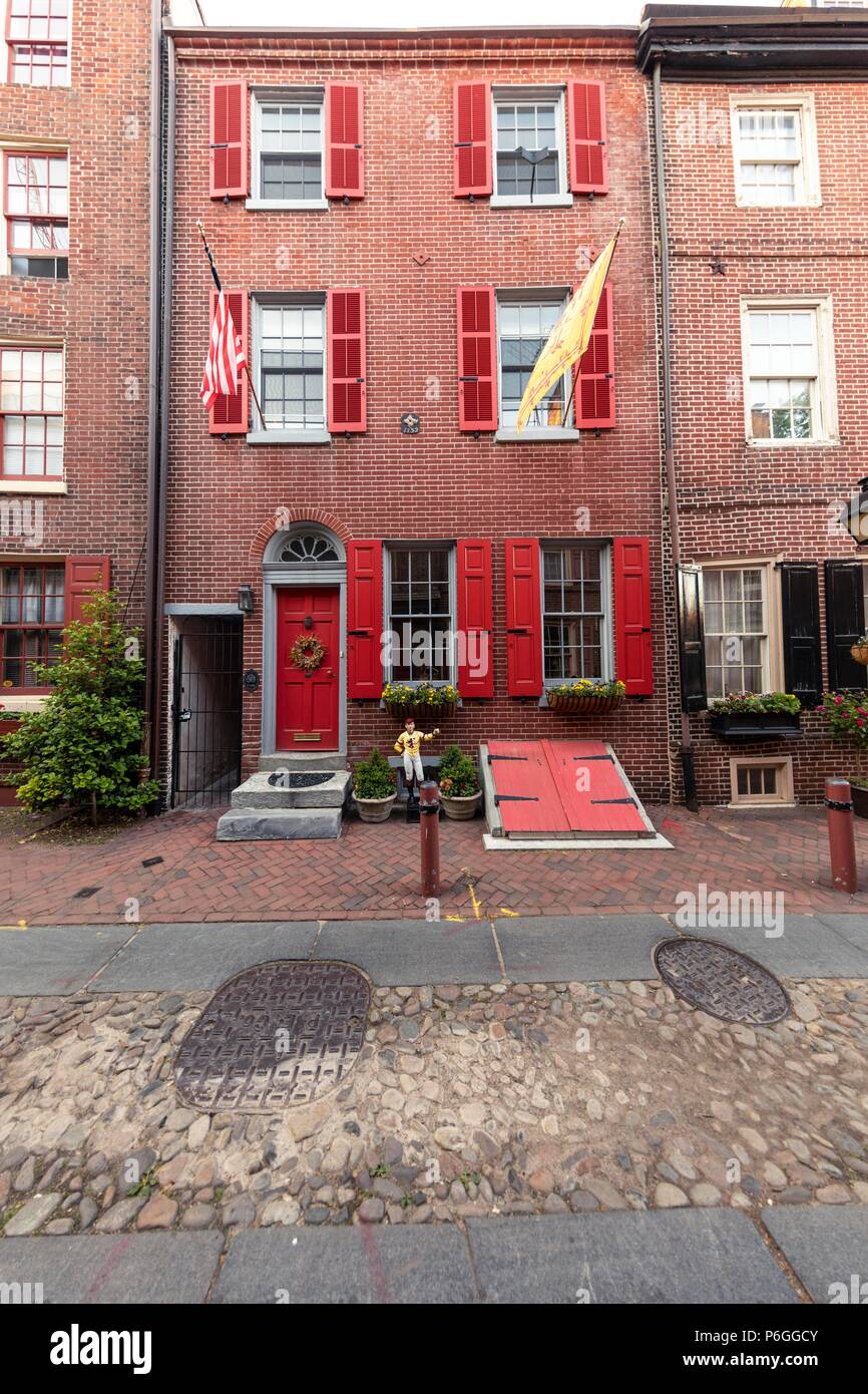 House. Elfreth's Alley, Philadelphia, USA Stock Photo Alamy