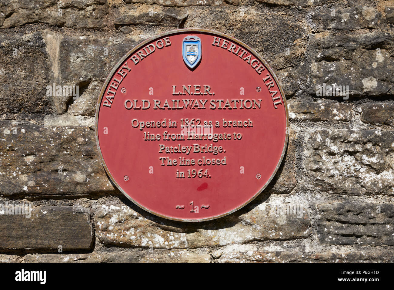 Pateley Bridge heritage plaque commemorating the now closed L.N.E.R. railway Station Stock Photo
