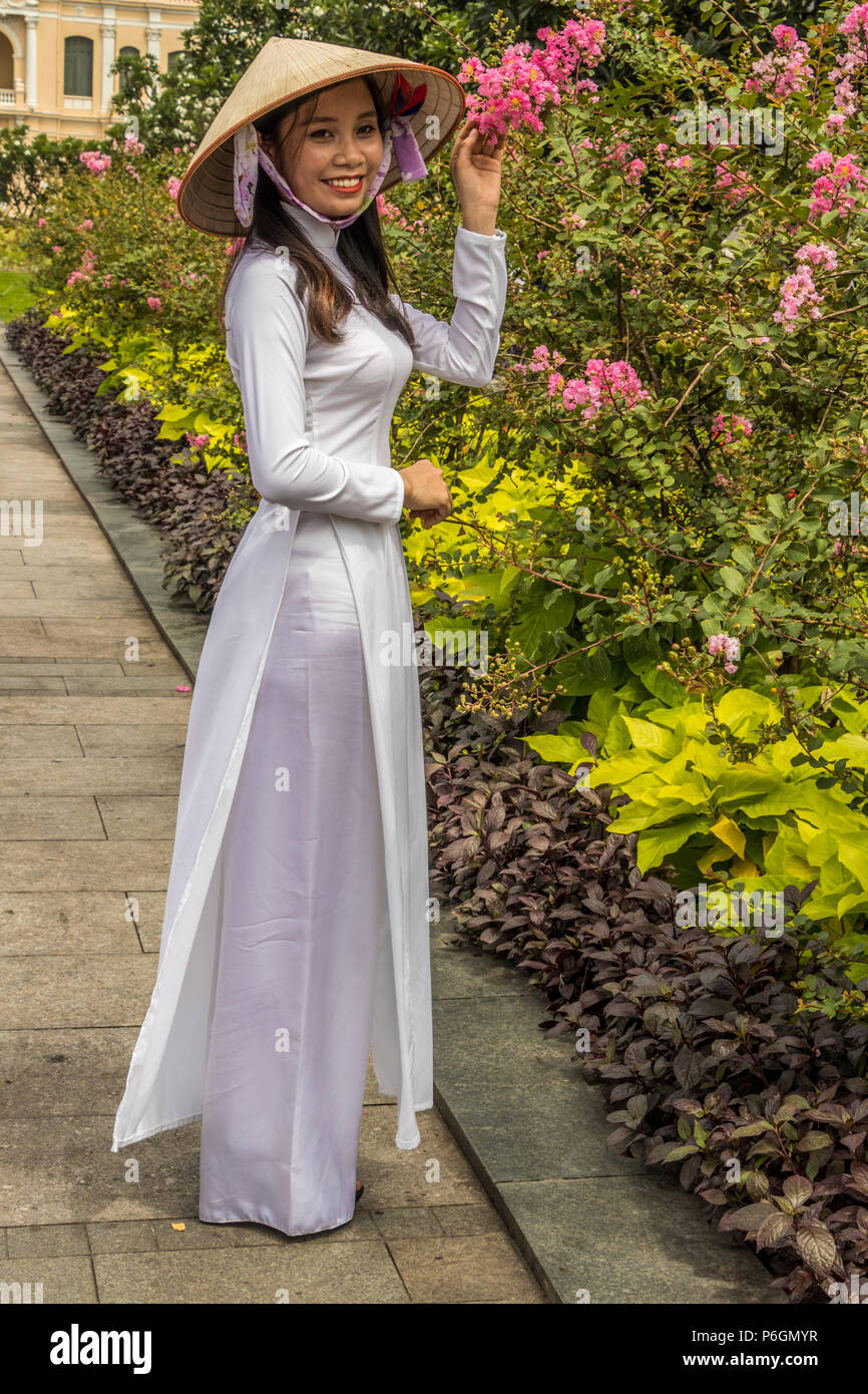 Girl in Ao Dai traditional vietnamese robe for females Ho Chi Minh (Saigon)  Vietnam Stock Photo - Alamy