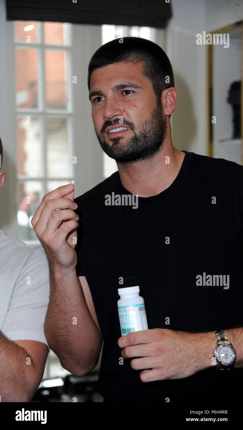 Dan Edgar takes part in a charity head shave, along with Love Island Alumni Nathan Massey. In partnership with Hairburst, Dan & Nathan hope to raise £50,000 for Balls to Cancer – the charity that aims to eradicate male cancers, whilst having fun. As part of the campaign, Hairburst have pledged £10,000 in addition to the £50,000 target  Featuring: Dan Edgar Where: London, United Kingdom When: 30 May 2018 Credit: WENN.com Stock Photo